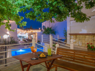 BELLA DIMITRA (ARGASSI)