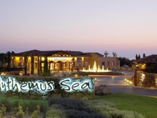 Anthemus Sea Beach Spa Hotel  