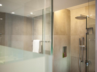 SOL HOUSE Bali Legian