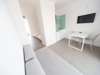 THE BEACH STAR IBIZA (ADULTS ONLY)