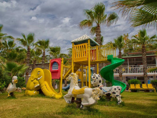 KEMAL BAY HOTEL