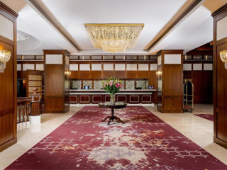 Hotel International