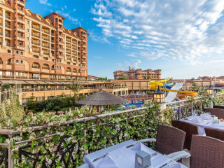 Villa Side Residence