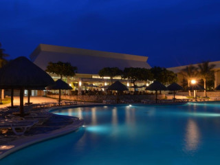 Grand Park Royal Cancun Caribe