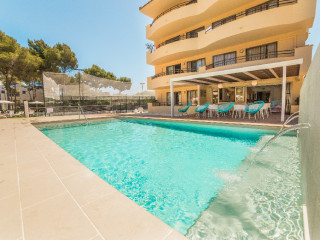 PETIT GARDEN HOTEL BY FLACALCO