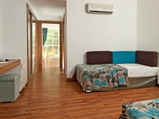 MAI HOUSE PATONG HILL