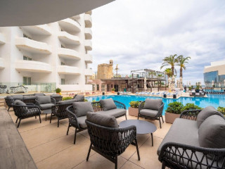 DB SAN ANTONIO HOTEL AND SPA (St. Pauls Bay)