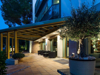 SARGAMASA PALACE SUITE HOTEL