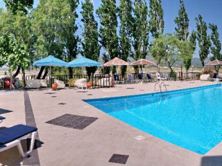 Aegeon Hotel