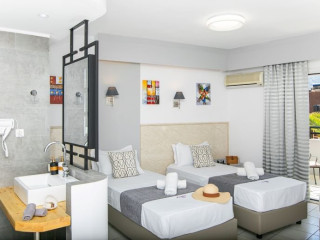 ICandy Sol Apartotel