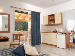 Bella Mare (Kassiopi)