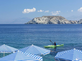 Peninsula Resort and Spa 
