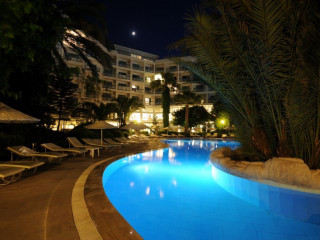 TROPIKAL BEACH HOTEL