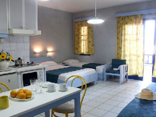 Latania Apartments & Annex