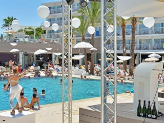 LA PRIMA FASHION HOTEL