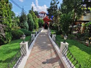 CASA MIRUNA- VALENTIN.