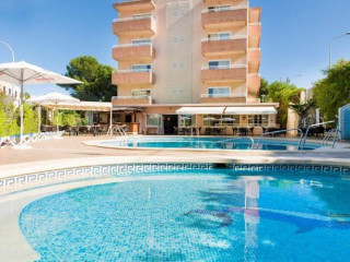 Sky Senses Hotel