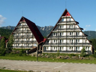 HOTEL CHEIA