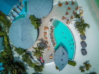 Centara Ras Fushi Resort (adults only)