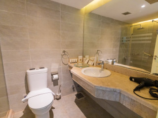 AQUA MONDO ABU SOMA RESORT