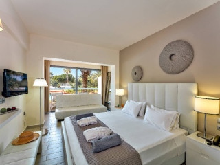 All Senses Ocean Blue Sea Side Resort (R)