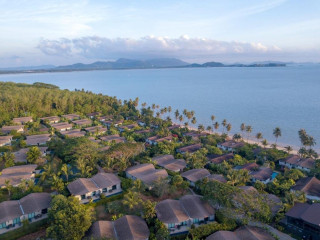 THE VILLAGE COCONUT ISLAND (PHUKET)
