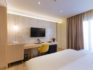 HOTEL GLORIA PALACE (DURRES)