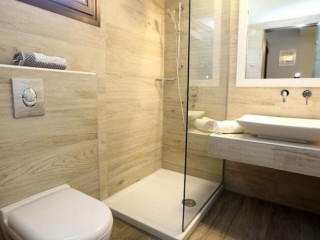 Mary s Luxury Studios (Chryssi Akti) 