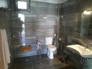 Artemis Plaza (Loutra, Kassandra)