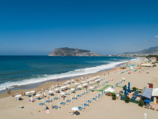 CLUB BIG BLUE SUITE HOTEL.