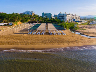 ROYAL ATLANTIS RESORT.