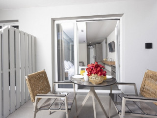 Notos Premium Holiday Apartments