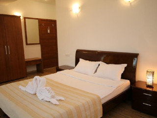 Paradise Delta House