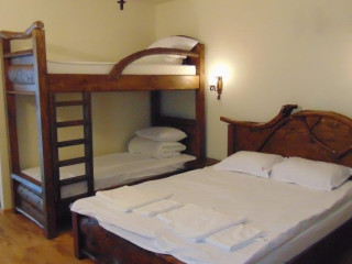 Pensiunea Alex - Complex Raza Soarelui Fundata