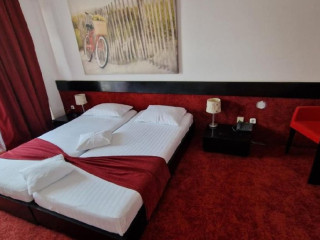 Pensiunea Santa Fe..