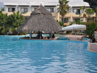 Ilio Mare Beach Hotel (SKALA PRINOS)