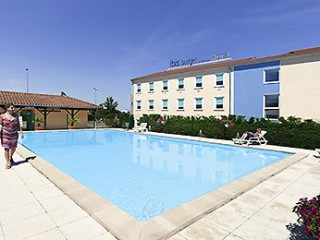 IBIS BUDGET LYON L ISLE D ABEAU