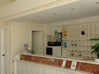 INSIDEOUT APARTMENT