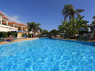 Jacaranda Hotel Apartments