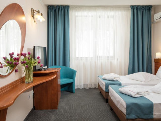 HOTEL ROZMARIN