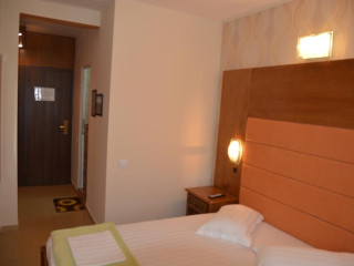 HOTEL DELTA