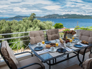 Elodia Suites (Nikiana - Nidri Area)