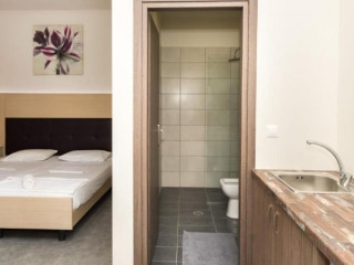 Rose Club Studios (Laganas)