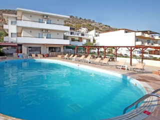 Aqvatonic Hotel