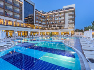 GLAMOUR RESORT AND SPA