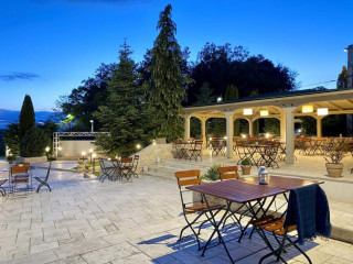 Hotel Sunny Hill