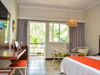 Tarisa Resort and Spa 