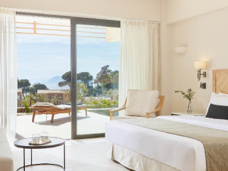 Elivi Nest Grove Rooms, Villas and Suites - Upper Floor