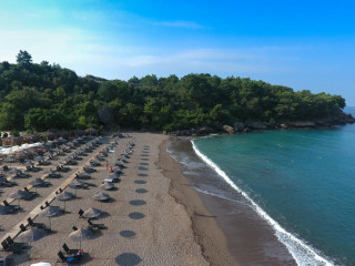 LITORE RESORT HOTEL AND SPA.