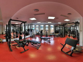 Forest Retreat and SPA (Com Maciuca)